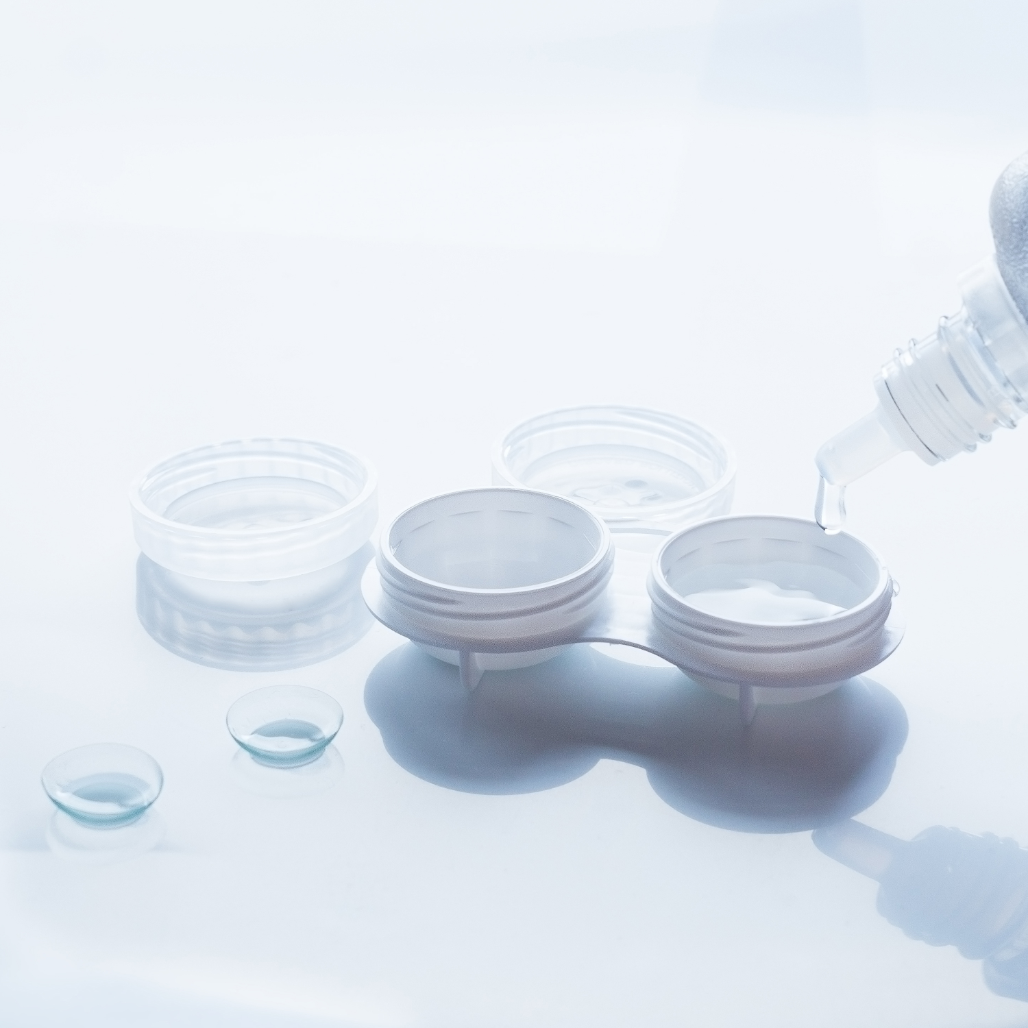 Disposable Soft Contact Lenses